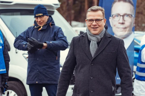 Finlanda îndeamnă comunitatea internaţională să exercite mai multă presiune asupra lui Vladimir Putin