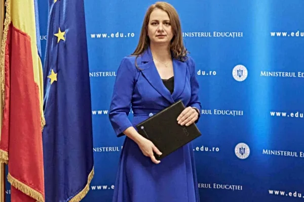 Ministrul Ligia Deca: 558 de absolvenți de gimnaziu și liceu care au obținut media 10 la examenele naționale vor fi premiați