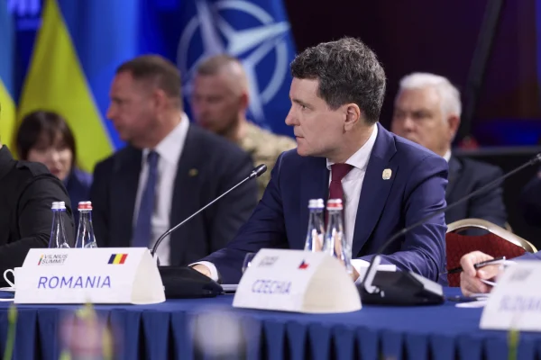 Nicuşor Dan îl felicită pe Karol Nawrocki pentru succesul obţinut în alegerile prezidenţiale din Polonia