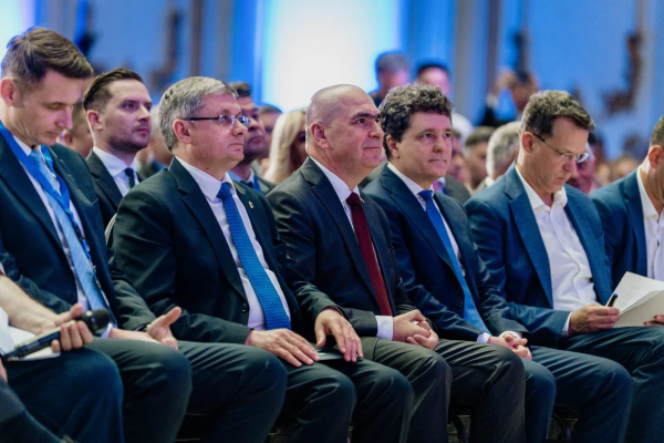 Anunț important făcut de Guvernul României. Restructurare de personal cu 40%