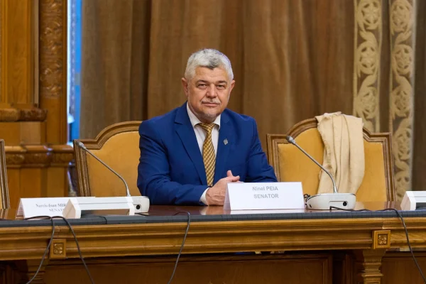 Becali - victima cu limba scoasă și călăul cu pelerină de stat de drept! De la judecătorul Alexandru Petrescu la Livia Stanciu