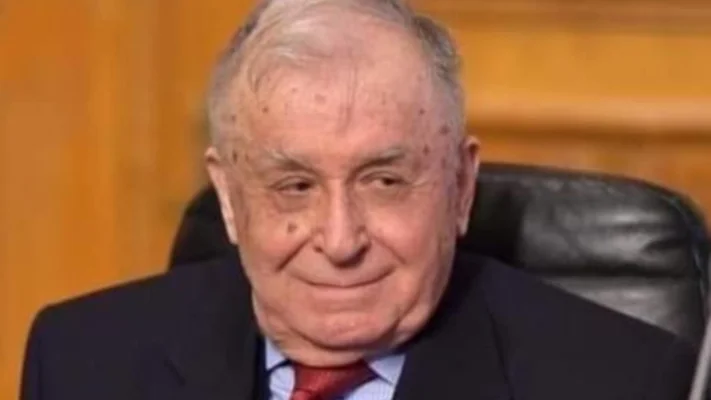 Ion Iliescu rămâne internat la Terapie Intensivă: medicii i-au depistat o tumoră la plămâni
