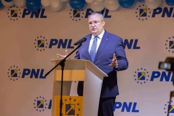 Nicolae Ciucă, mesaj către liderii liberali: ”PNL nu este un partid blazat. PNL este un partid cu blazon”