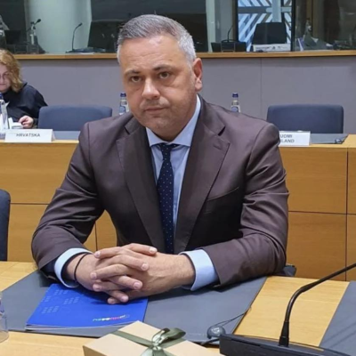Florin Barbu RESPINGE proiectul de buget al UE /„Nu sunt de acord să amestecăm mâncarea din România cu jaloane și ținte”