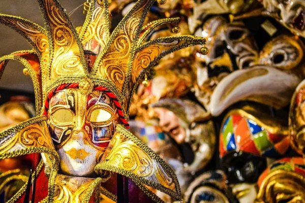 Festivalul BABEL la Târgoviște: Peste 70 de spectacole de teatru, dans și muzică în perioada 7 – 15 iunie