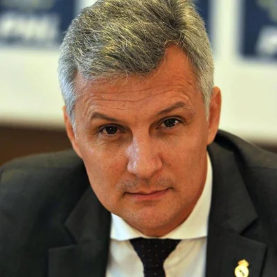 Liderul senatorilor PSD: 'Românii nu au trăit niciodată mai bine ca acum, nu e un dezastru'