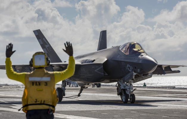 Elveţia ar putea achiziţiona mai puţine avioane americane F-35 din cauza costului suplimentar / Inițial s-a convenit un contract în valoare de 6 miliarde de franci elveţieni  / Acum SUA cer costuri suplimentare situate între 650 de milioane şi 1,3 miliarde de dolari