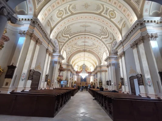 O „catedrală” gotică va fi construită în Franţa folosind tehnici medievale