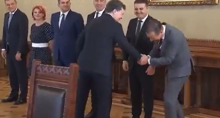 Baluta (PSD) isi explica plecaciunea in fata presedintelui Dan: „Este o dovada de normalitate, de respect” – VIDEO