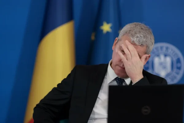 Cum motivează Guvernul Predoiu limitarea accesului presei la ședințele Executivului