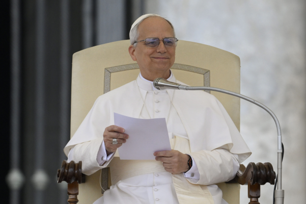 Vaticanul confirmă întâlnirea Papei Leon cu Volodimir Zelenski