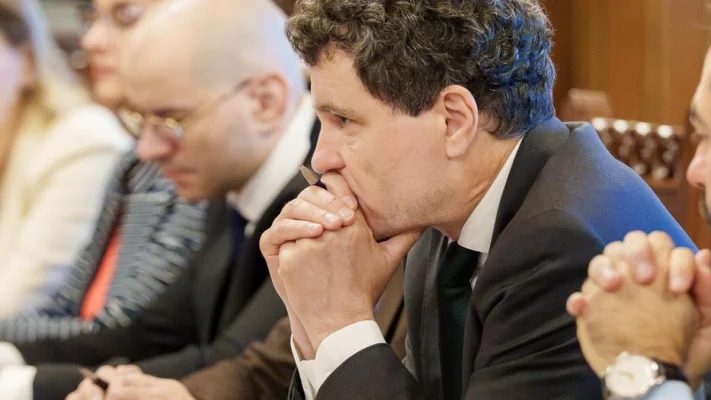 Se conturează Guvernul, după întâlnirea de la Cotroceni. De luni încep negocierile. "Vor fi şi momente în care să iasă şi scântei"
