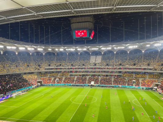 Jandarmerie: Cinci materiale pirotehnice, ascunse în interiorul arenei sportive, descoperite înainte de Supercupa României
