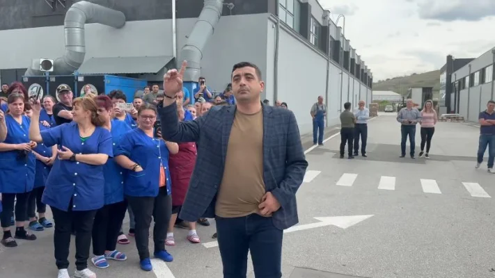Râzboi între luptătorii ”GETICA” și George Simion.  Politicianul este acuzat că a primit bani de la serviciile secrete ruse