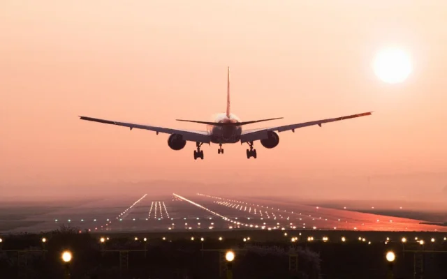 Airbus anunță că firme din Arabia Saudită au comandat 65 de aeronave