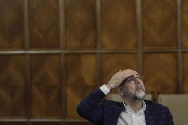 BREAKING NEWS 	”Suntem în aer”. Kelemen Hunor: Anul viitor, mai mult ca sigur, vom intra în recesiune