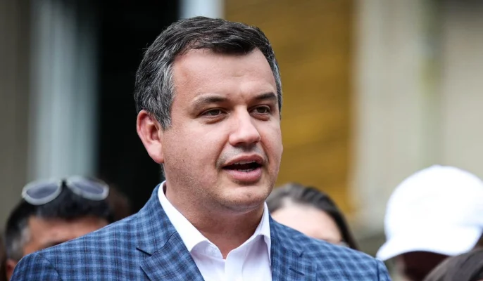 Eugen Tomac, despre noul Guvern condus de Ilie Bolojan: „Nicușor Dan a avut două obiective: să câștige alegerile și să ofere României un Guvern stabil” - B1TV.ro