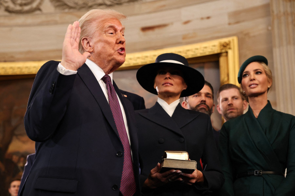 Melania Trump, celebrată pe rețelele sociale din Ucraina, după ce a contestat încrederea soțului său în Vladimir Putin