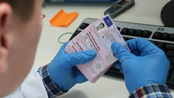 Cseke Attila: Restituirea permisului auto suspendat se va face după plata tuturor debitelor / Radierea din circulație a unui autovehicul, doar după prezentarea certificatului de atestare fiscală