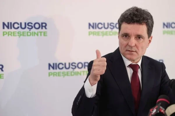 UPDATE - CGMB s-a întrunit în şedinţă extraordinară pentru a-l desemna pe viceprimarul liberal Stelian Bujduveanu înlocuitor al lui Nicuşor Dan la Primăria Capitalei /A fost anunţată demisia lui Nicuşor Dan din data de 26 mai/ Ce spun viceprimarii - VIDEO