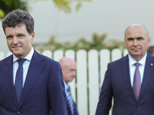 Nicușor Dan, la Congresul PNL: „Dacă nu facem lucrurile corect, românii nu ne vor ierta în 2028”