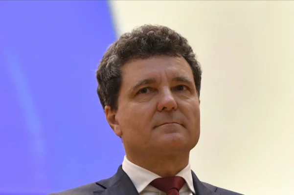 Mesajul președintelui României către militarii în rezervă sau în retragere: ”Să își păstreze verticalitatea”