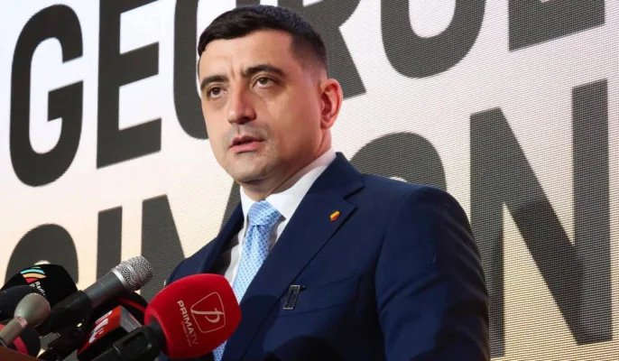 George Simion a avut un nou derapaj la adresa lui Nicușor Dan și a persoanelor cu handicap chiar în Parlamentul European: „E autist”