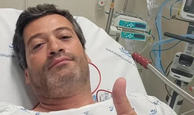 VIDEO Liderului extremei drepte din Portugalia i s-a făcut rău pentru a doua oară în public, cu câteva zile înainte de alegeri