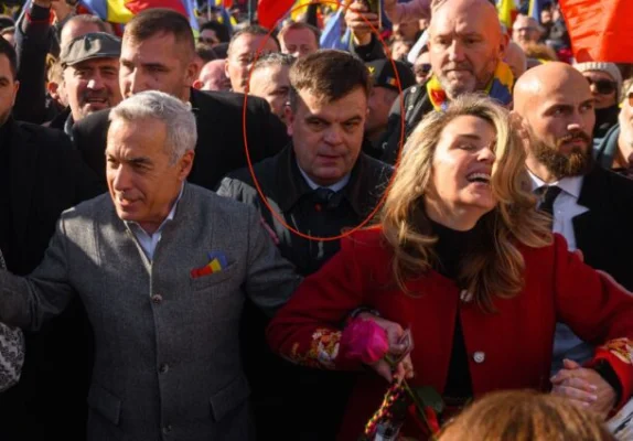 Un apropiat al fostului șef al Securității, printre oamenii de pază ai lui Georgescu | Aktual24