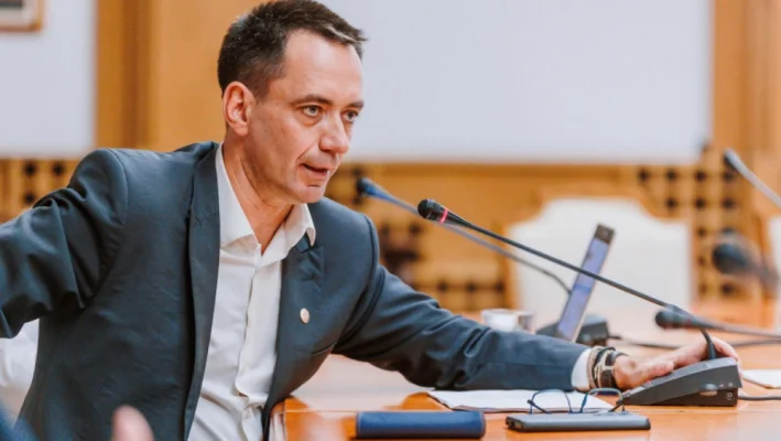 UDMR iese tare după mesajul lui Crin Antonescu: Nu trebuia să facă postarea