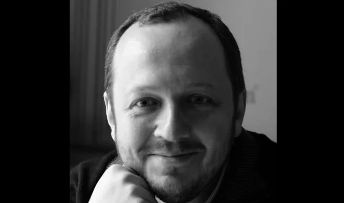 Instalarea unui un prim ministru tehnocrat e o dovadă de disperare, avertizează profesorul Papahagi. "Un premier pe care nu și-l asumă nimeni"