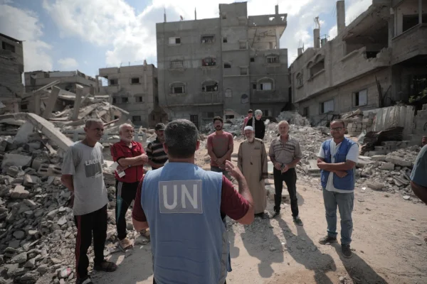 Cel puţin 52 de morţi în bombardamente israeliene în Fâşia Gaza, inclusiv 33 de morţi, în principal copii în ”masacrului de la Şcoala Fahmi AlJarjawi” din oraşul Gaza / Directorul unei organizaţii umanitare înfiinţate de SUA să distribuie ajutoare a demisionat