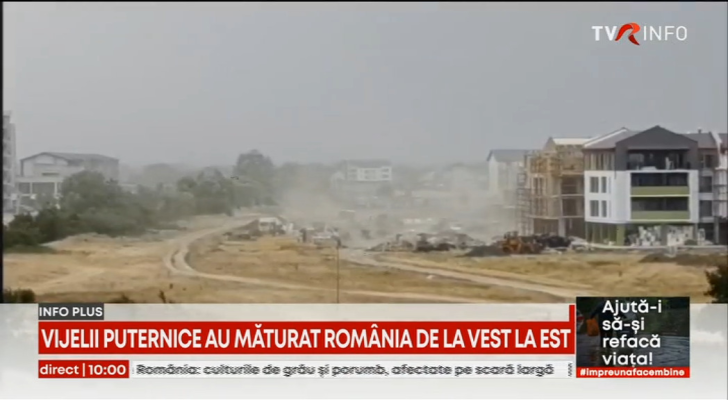 După caniculă, furtunile au măturat România. În Gorj, un tânăr de 18 ani a murit în casa lovită de fulger