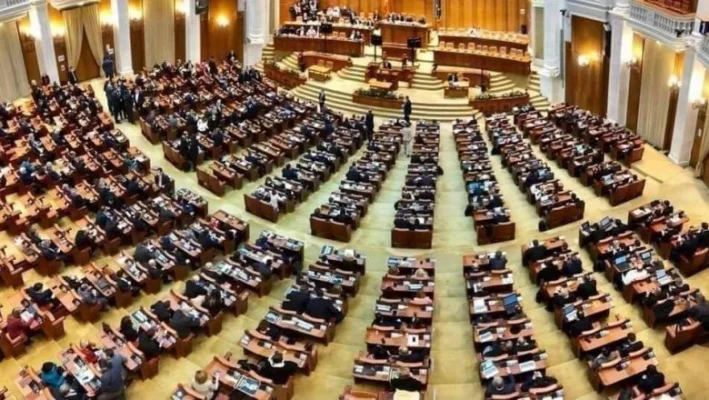Legislativul are o sesiune extraordinară în vacanța parlamentară pentru a adopta pachetul privind măsurile fiscale
