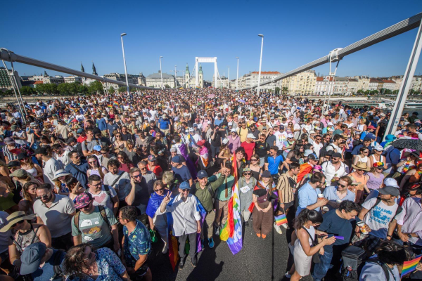 Nicu Ștefănuță, reprezentantul oficial al Parlamentului European la Budapest Pride 2025