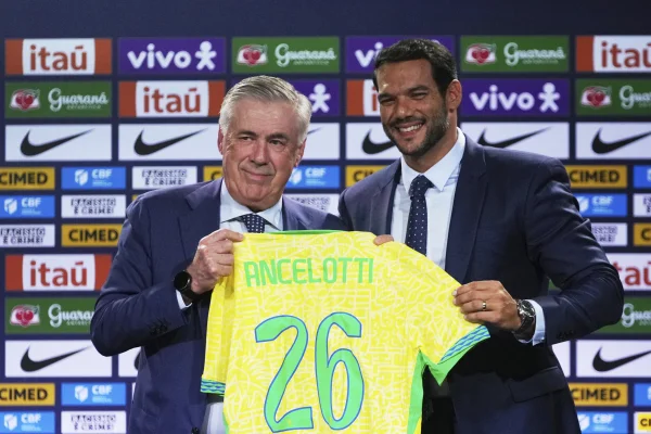 Carlo Ancelotti, prezentat ca selecționer al Braziliei. Are 31 de trofee în cariera de antrenor