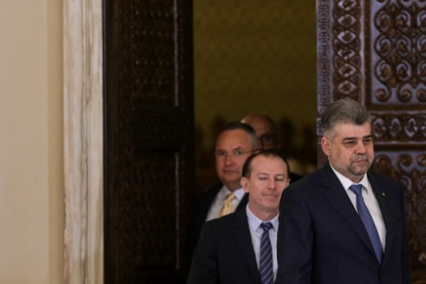 Analiză
        Cum s-au făcut și desfăcut guverne din 1989 până în prezent: „Voința președintelui contează”