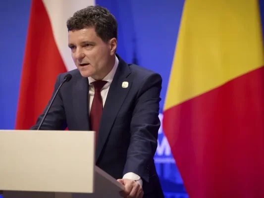 Lista măsurilor fiscale. Majorarea TVA la 21%, accize mai mari, concedieri, sporuri tăiate (SURSE)
