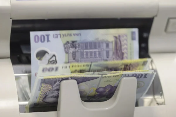 UE dă păsuire României pentru corectarea deficitului, dar cere măsuri clare | Deutsche Welle