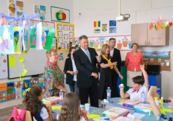 Analiză dură: Creștem o generație de copii bolnavi. Suntem țara prezidiului. Mafia meditațiilor - noi facem subiectele, la noi veniți la pregătire - Interviu