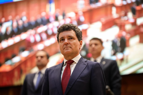 Hurezeanu confirma: Nicusor Dan ar putea avea o intalnire privata cu Donald Trump