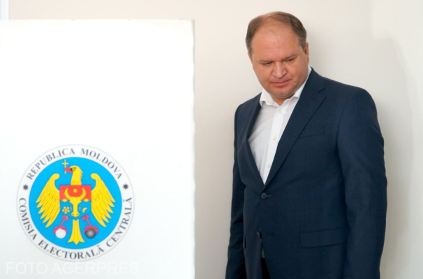 Primarul Chișinăului, Ion Ceban, are interdicție să intre în România și în tot spațiul Schengen. MAE: Decizie „din motive ce țin de considerente de siguranță națională”
