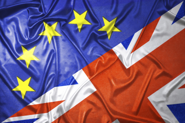 Financial Times: UE BLOCHEAZĂ încercările Marii Britanii de a adera la o convenție comercială paneuropeană