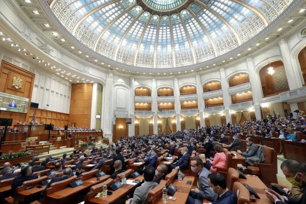 Preşedintele Camerei Deputaţilor: 21 de parlamentari din Camera Deputaţilor care au proprietăţi în Capitală nu vor mai beneficia de sumă forfetară pentru decontarea chiriei
