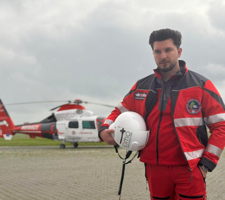 Un medic român stabilit în Germania îl critică pe ministrul Sănătății: ”Nu poți conduce un sistem pe care nici măcar nu ai avut timpul să îl înțelegi” / Ministrul Rogobete și-a suspendat rezidențiatul pentru a-și urma cariera politică