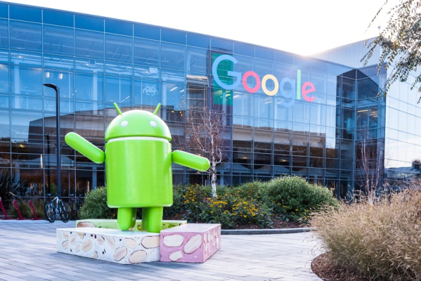 Posibil eşec major al Google, în lupta juridică împotriva unei amenzi record a Comisiei Europene: Un consilier al Curţii Europene de Justiţie susţine sancțiunea de 4,1 miliarde de euro pentru abuz de poziție dominantă a Androidului