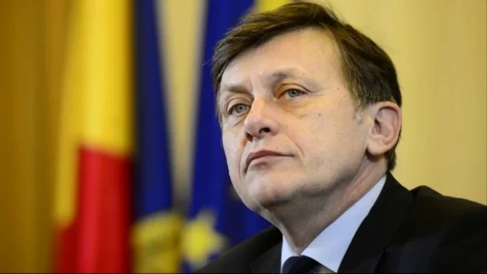 „Nu e putinist”. Crin Antonescu l-ar vrea consilier pe Dan Dungaciu „pentru că este bun”