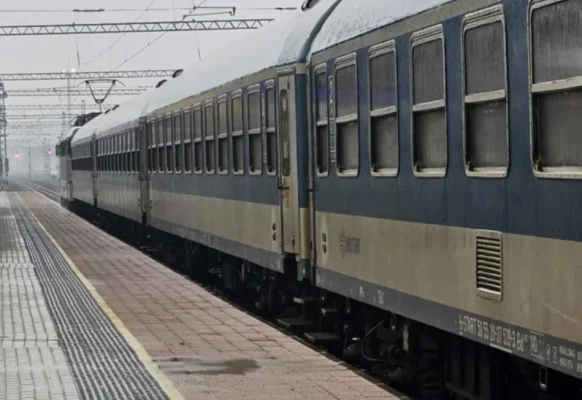 Trenuri estivale rapide leagă Sofia, București și Istanbul / George simion laptop online audienta