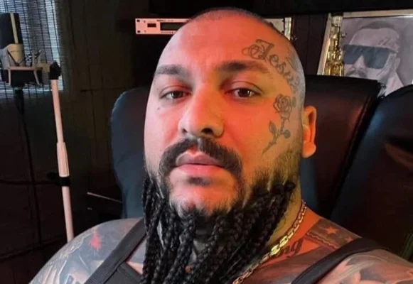 Maneaua lui Dani Mocanu, distribuită de scriitorul Mircea Cărtărescu, a „încins” rețelele de socializare. De ce a fost ștearsă postarea