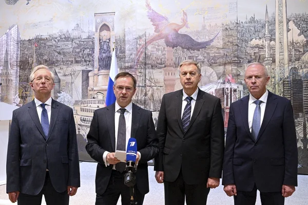 Întâlnirea Putin - Zelenski poate avea loc doar dacă Ucraina „îndeplinește condiții preliminare", anunță Rusia